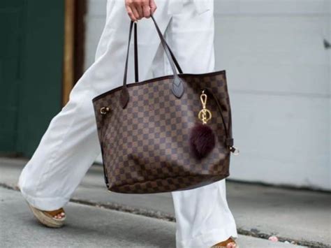 Louis Vuitton Neverfull worth it